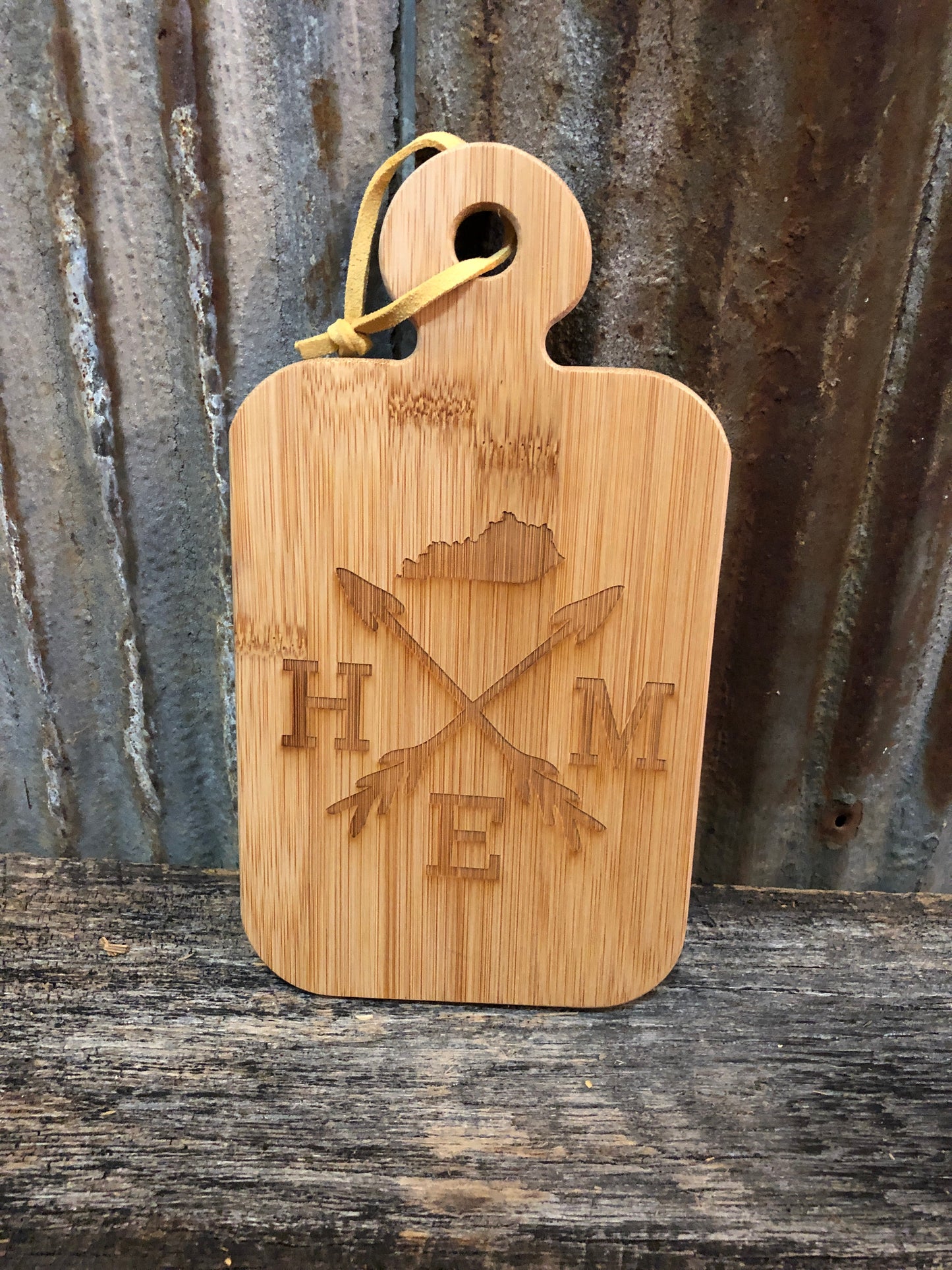 Small bread cutting board