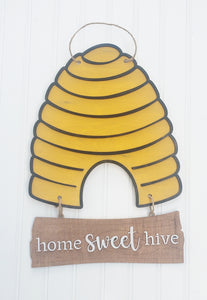 Buzzing Bee Door Hanger